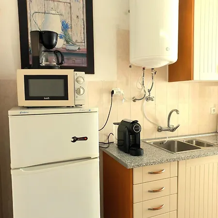 Casa Da Ii Na Torre Baleeira * Armacao de Pera