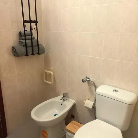 Casa Da Ii Na Torre Baleeira * Armacao de Pera