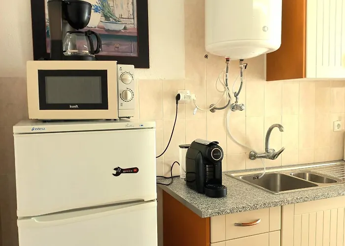 Casa Da Ii Na Torre Baleeira * Armação de Pêra